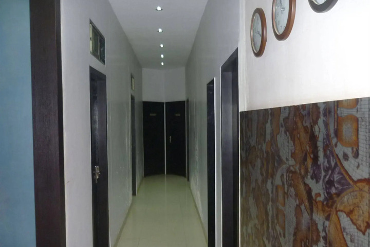 Photo 9