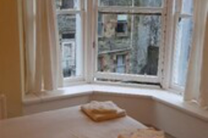 Room 76 of 105