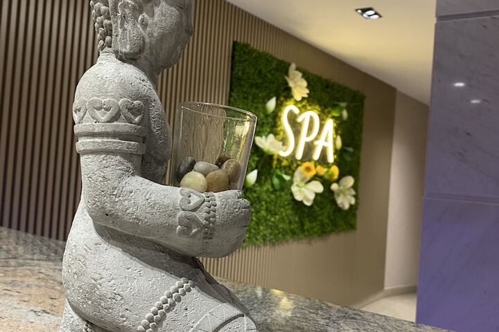 Hotel Interior 78 of 113