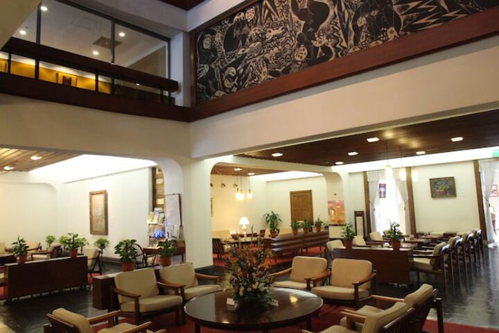 Hotel Interior 11 of 48