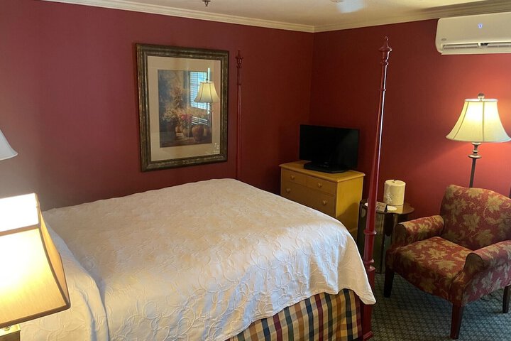 Room 53 of 81