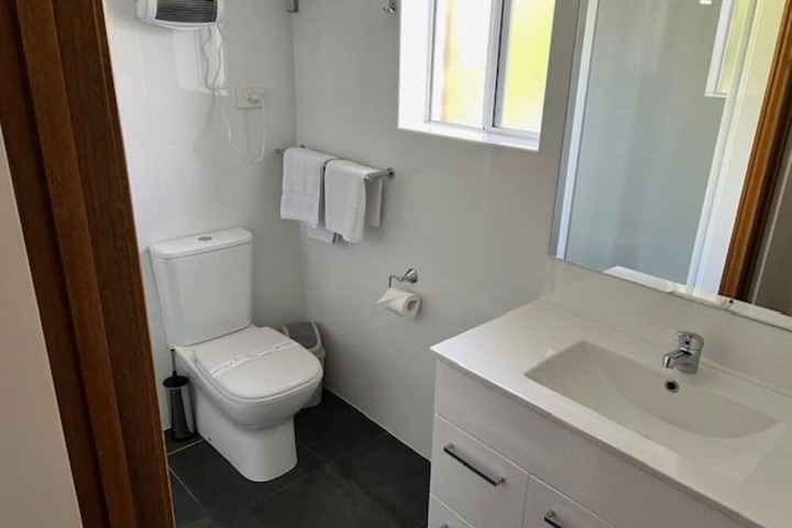 Room 16 of 21