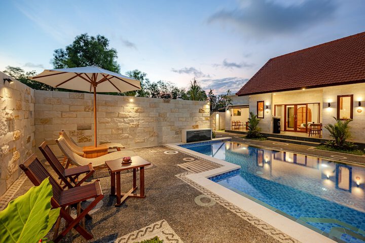 Pool 16 of 22