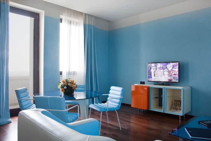 Room 16 of 49