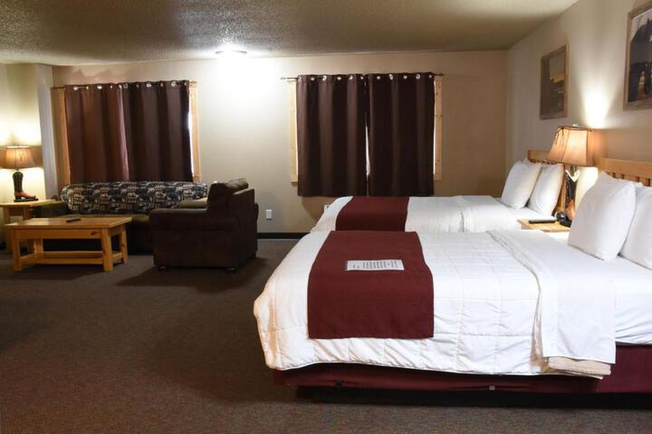 Traditional Room 2 Queen Beds Side Building (1 of 28)