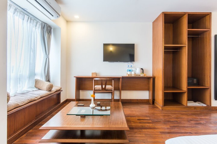 Room 42 of 91