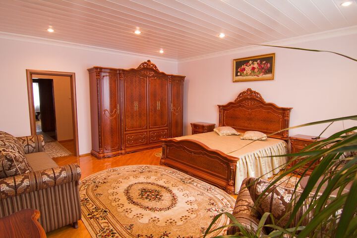 Room 7 of 29