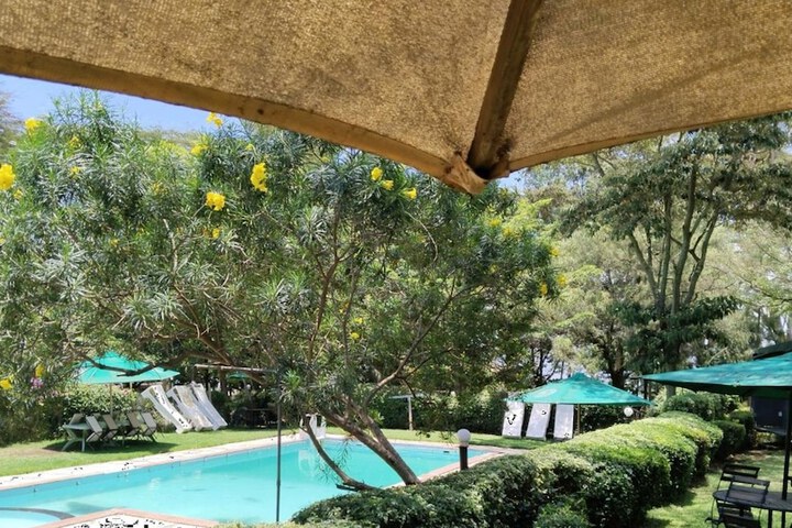 Pool 27 of 52