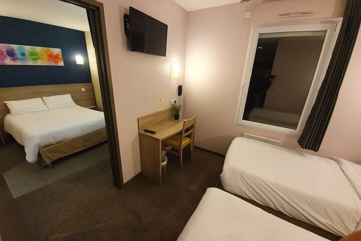 Room 25 of 55