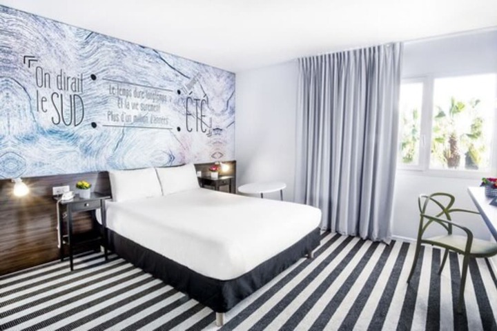 Room 16 of 70