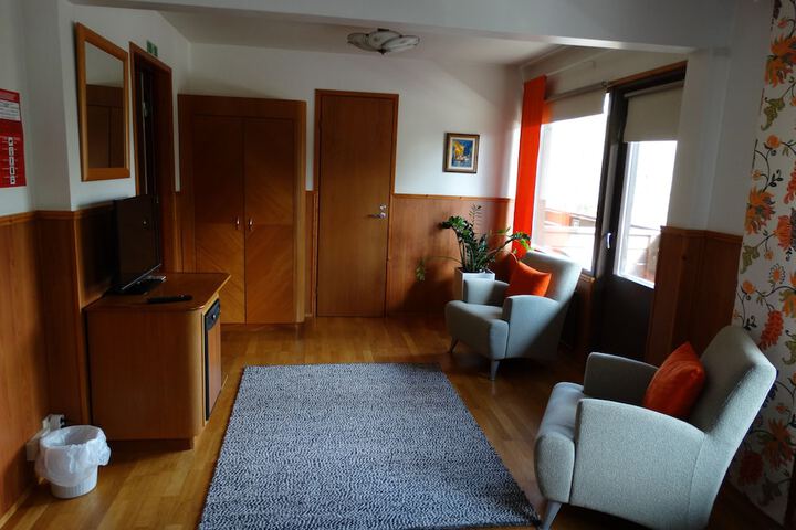Room 17 of 29