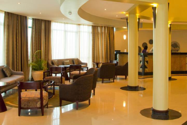 Guest Lobby