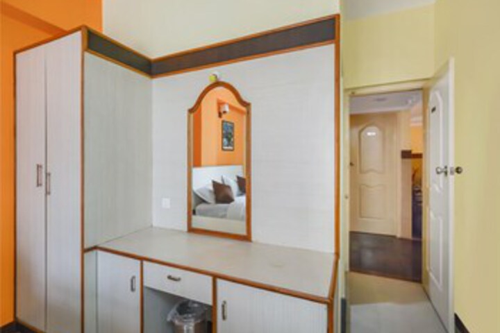 Room 20 of 26