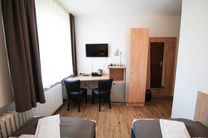 Room 19 of 59