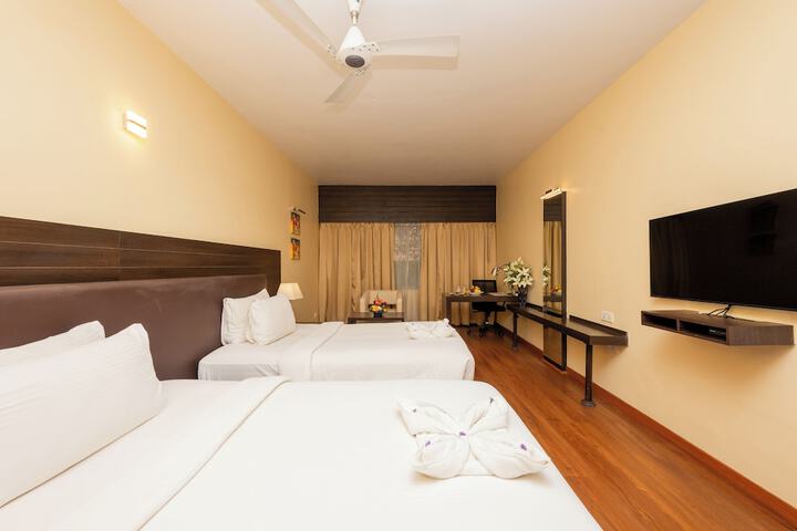Room 53 of 86