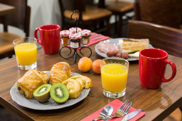 Breakfast/Coffee Service 43 of 56