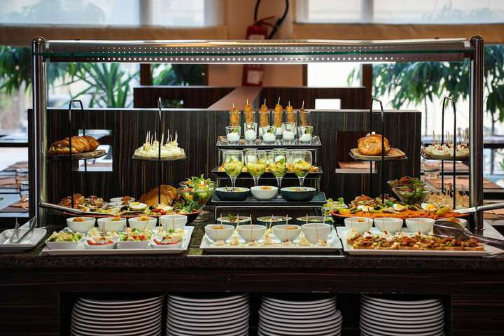 Dining 56 of 106