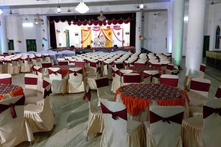 Ballroom/Hall 23 of 32