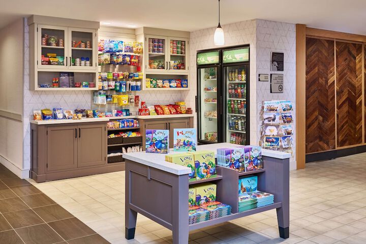 Snack bar