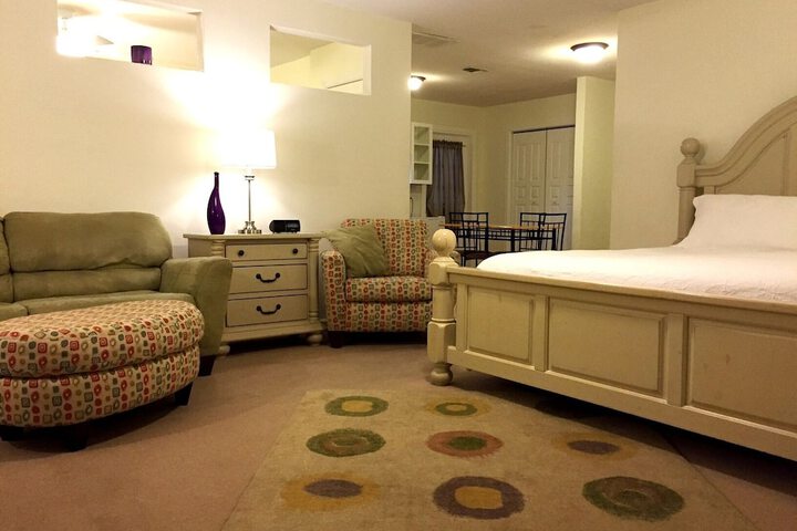 Room 141 of 267