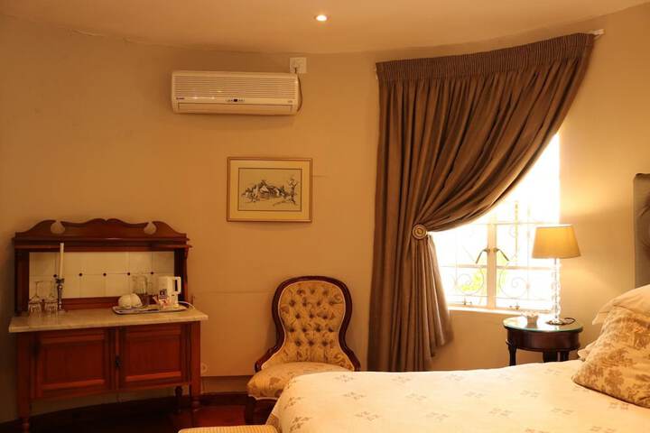 Room 20 of 66