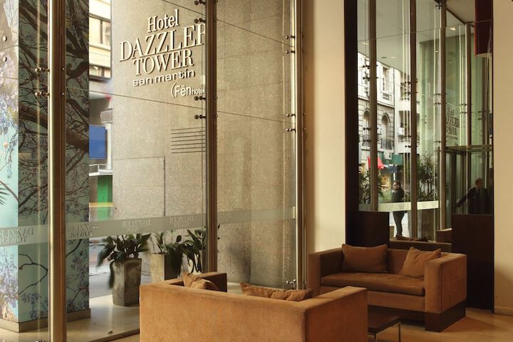 Guest Lobby