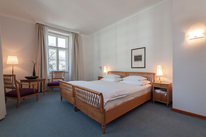 Room 22 of 125