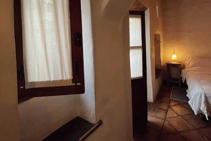 Room 8 of 26