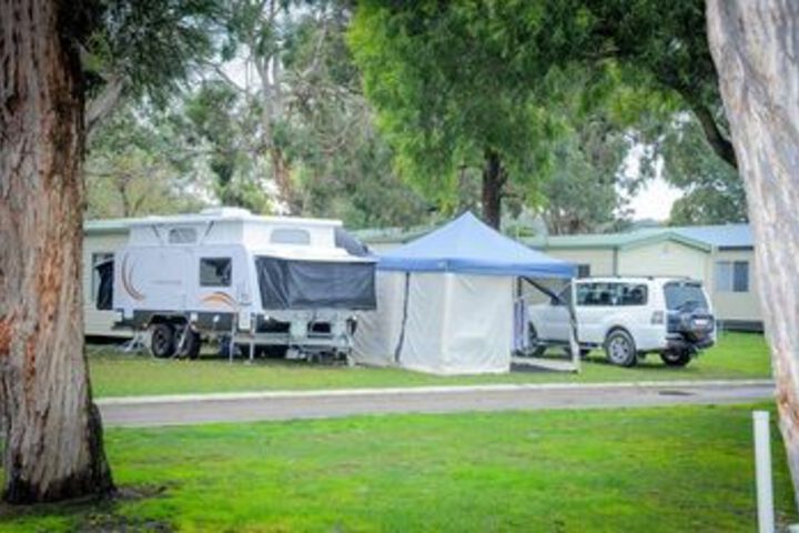 Property Grounds 9 of 12