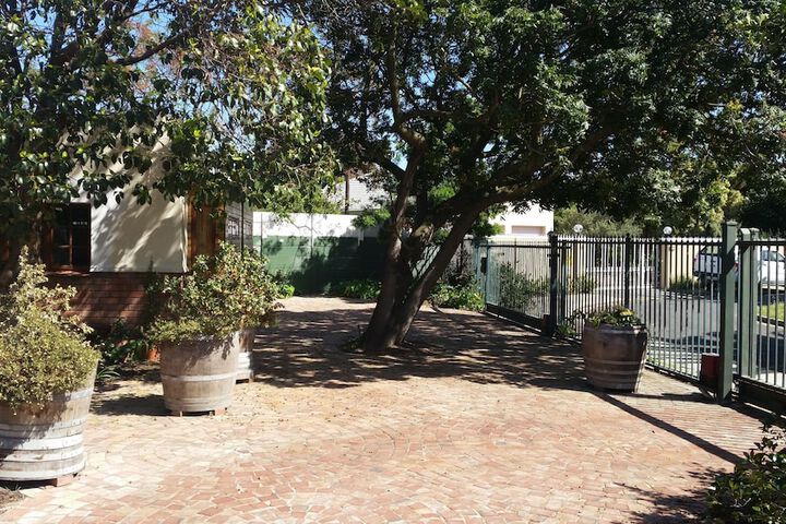 Property Grounds 4 of 31