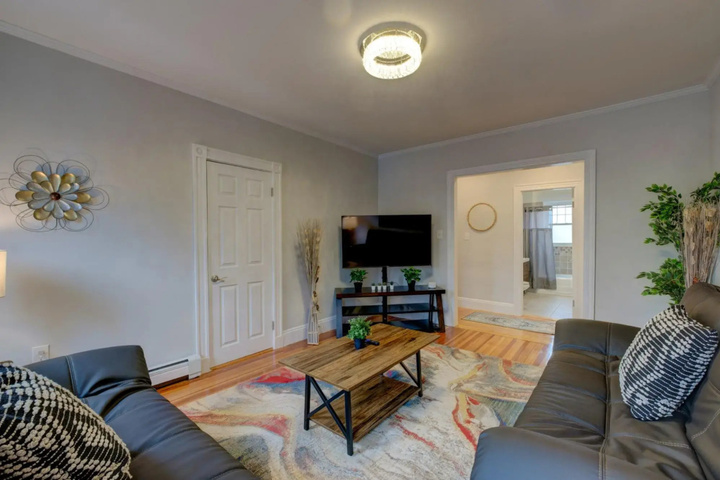 Room 2 of 14
