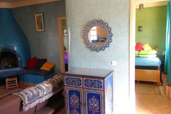 Room 6 of 14