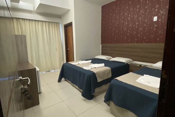 Room 16 of 38