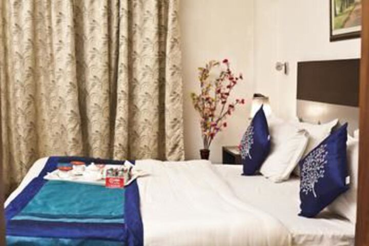 Room 7 of 25