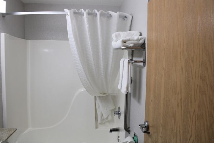 Room 17 of 21