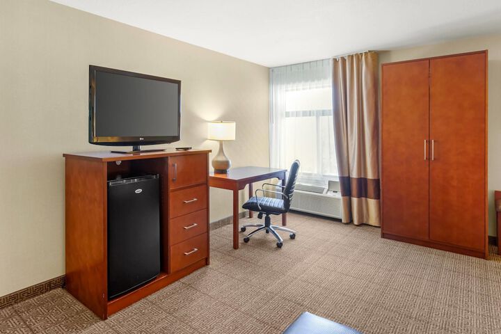Room 30 of 59