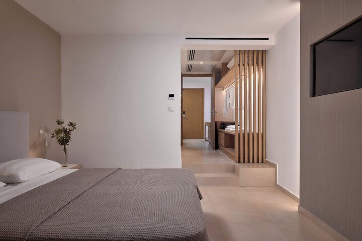 Room 40 of 121