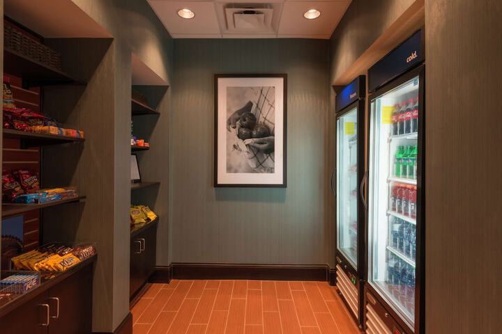 Snack bar