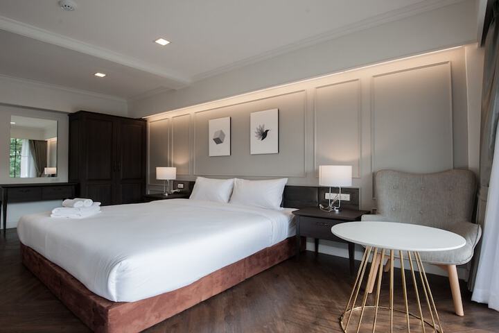 Room 38 of 67