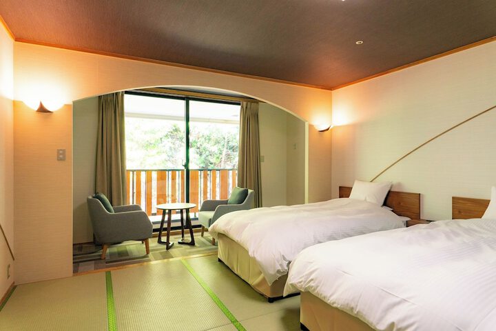 Room 43 of 160
