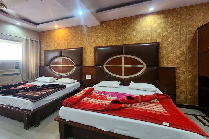 Room 41 of 49