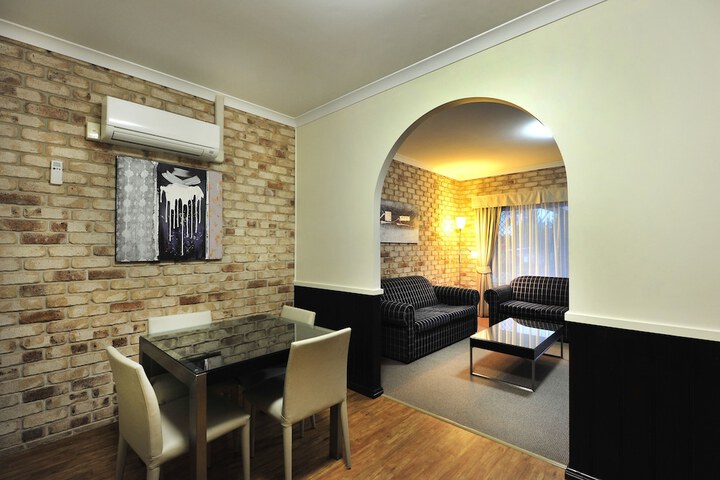 Room 18 of 47