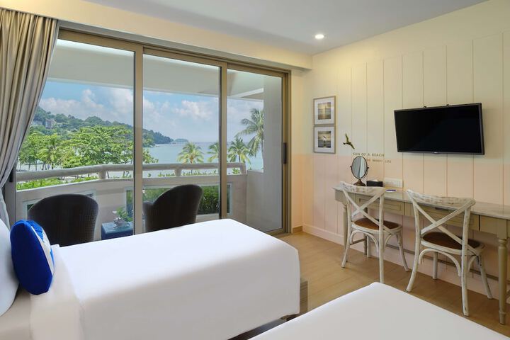 Room 10 of 60
