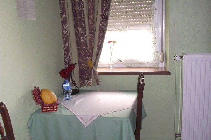 Room 27 of 58