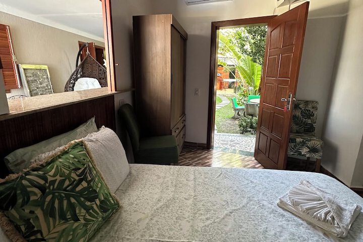 Room 65 of 180