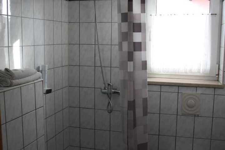 Room 25 of 52