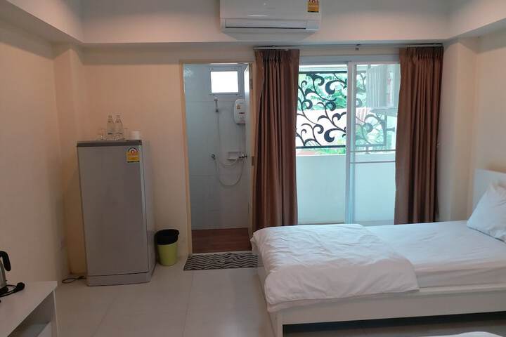 Room 10 of 44
