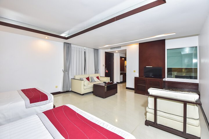 Room 29 of 177