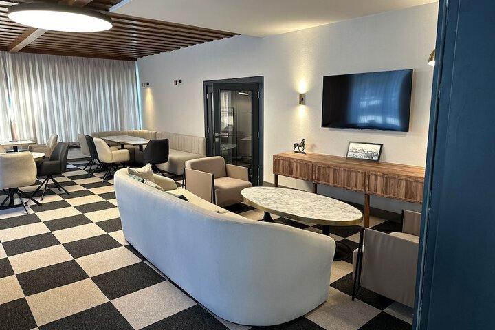 Room 12 of 47