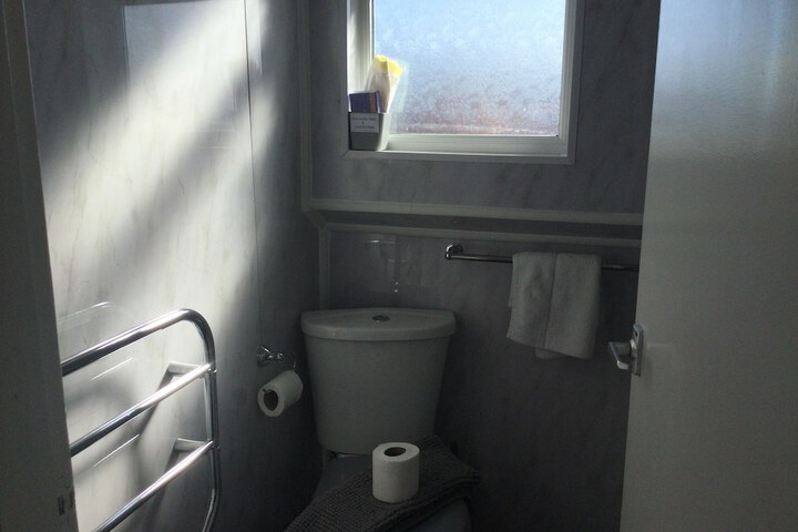 Room 119 of 170